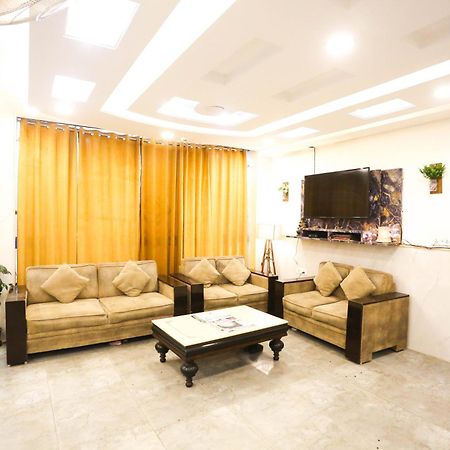 Hotel Aashiyana New Delhi Eksteriør bilde