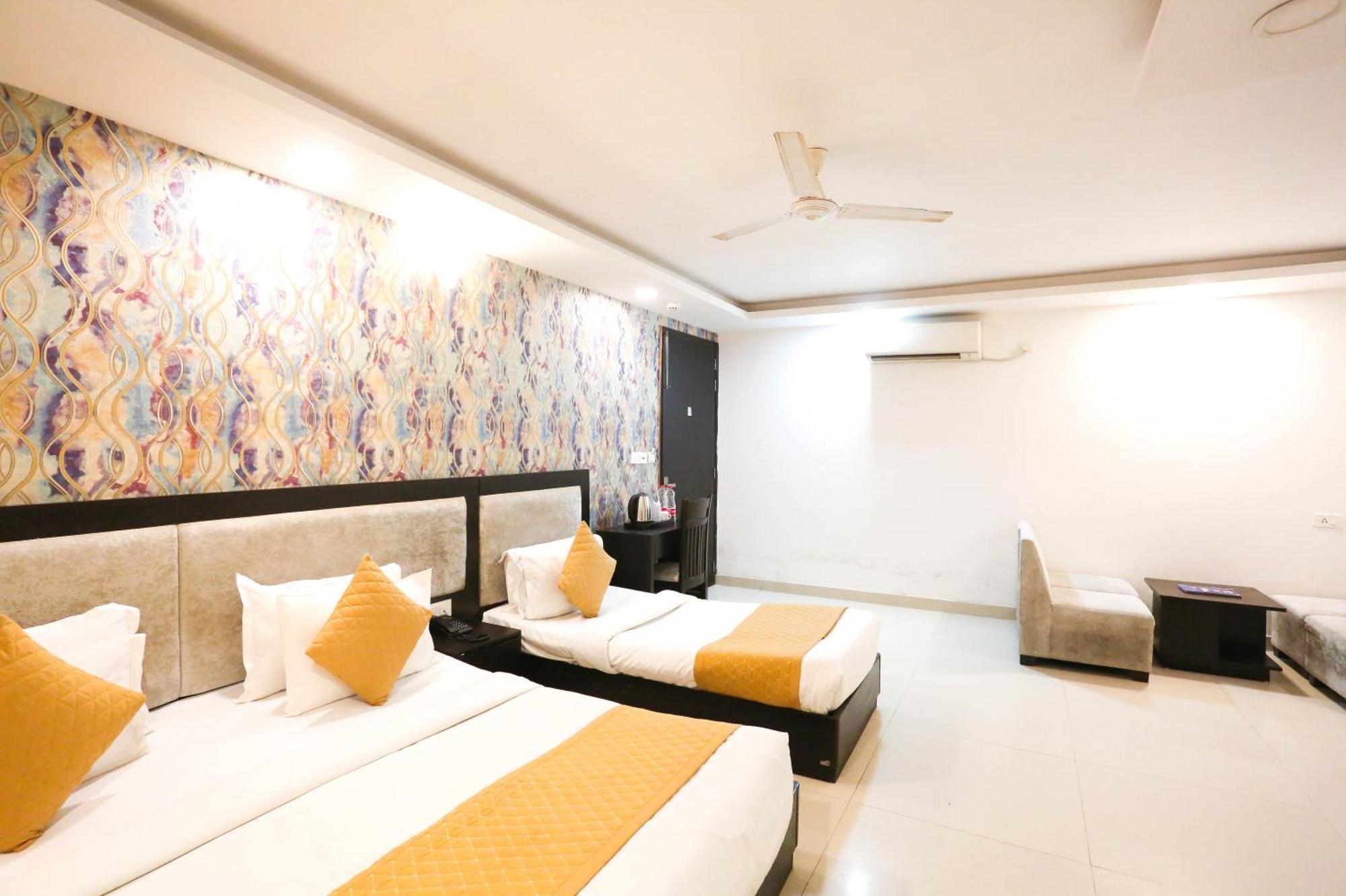 Hotel Aashiyana New Delhi Eksteriør bilde