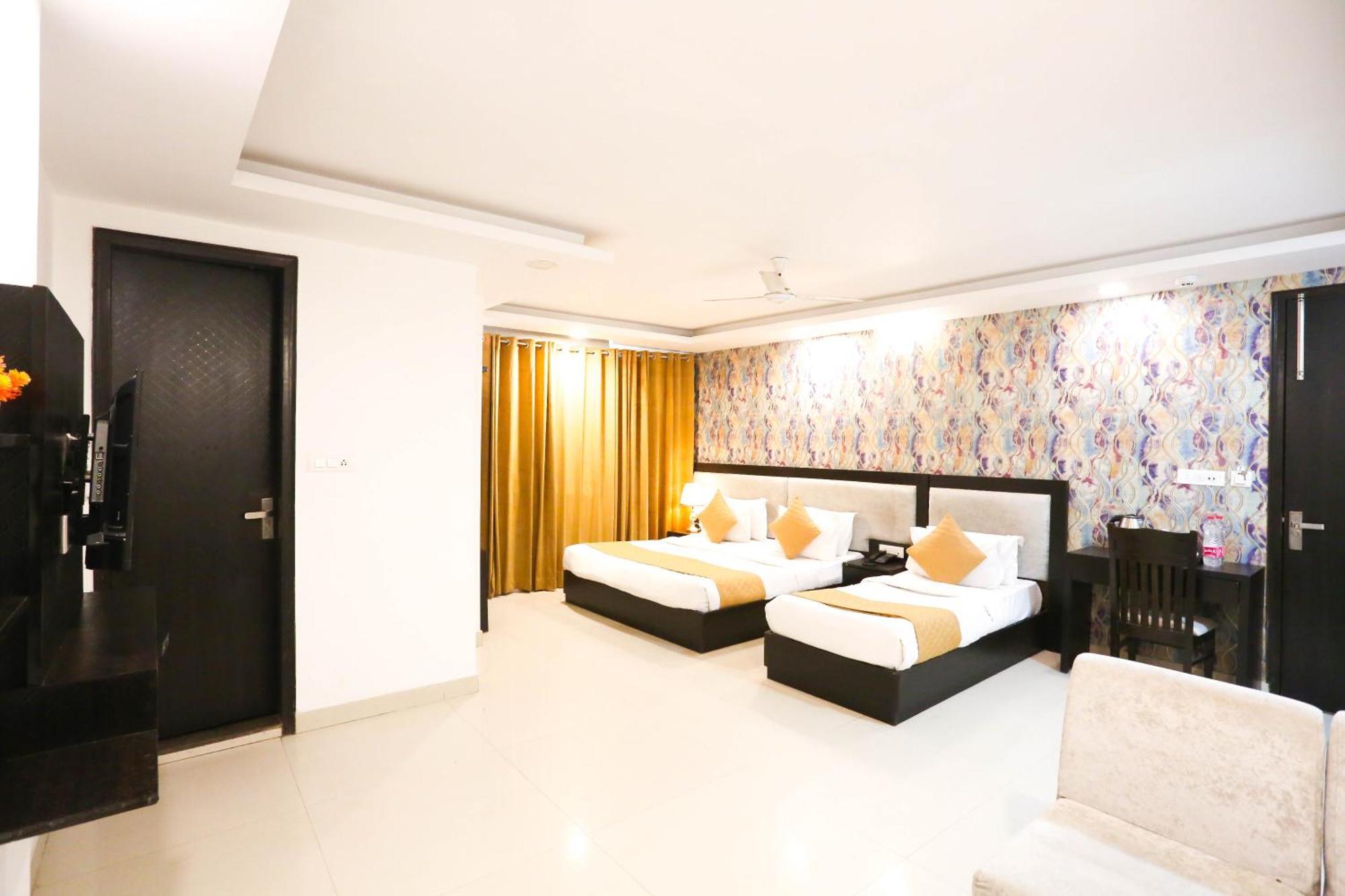 Hotel Aashiyana New Delhi Eksteriør bilde