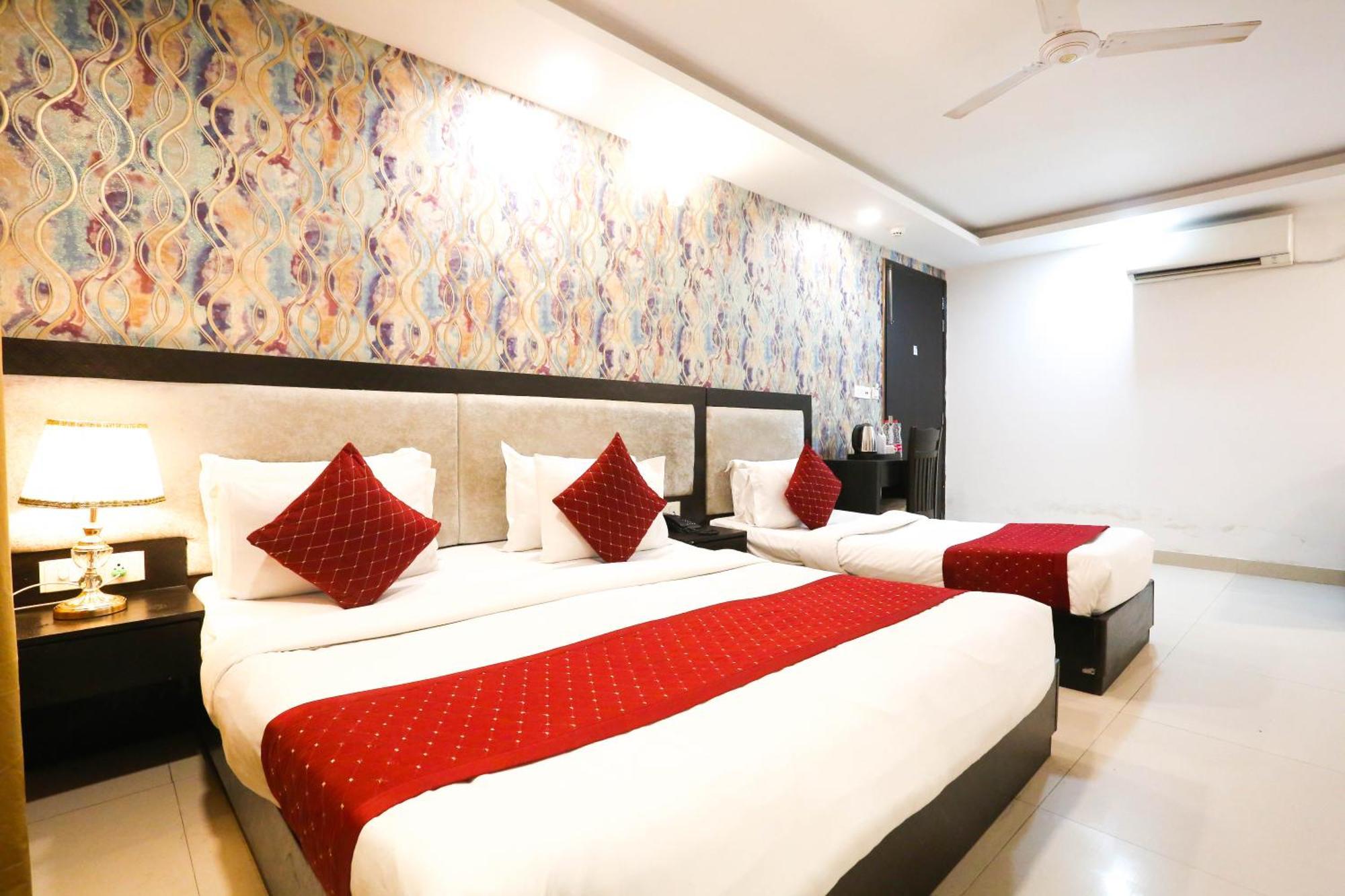 Hotel Aashiyana New Delhi Eksteriør bilde