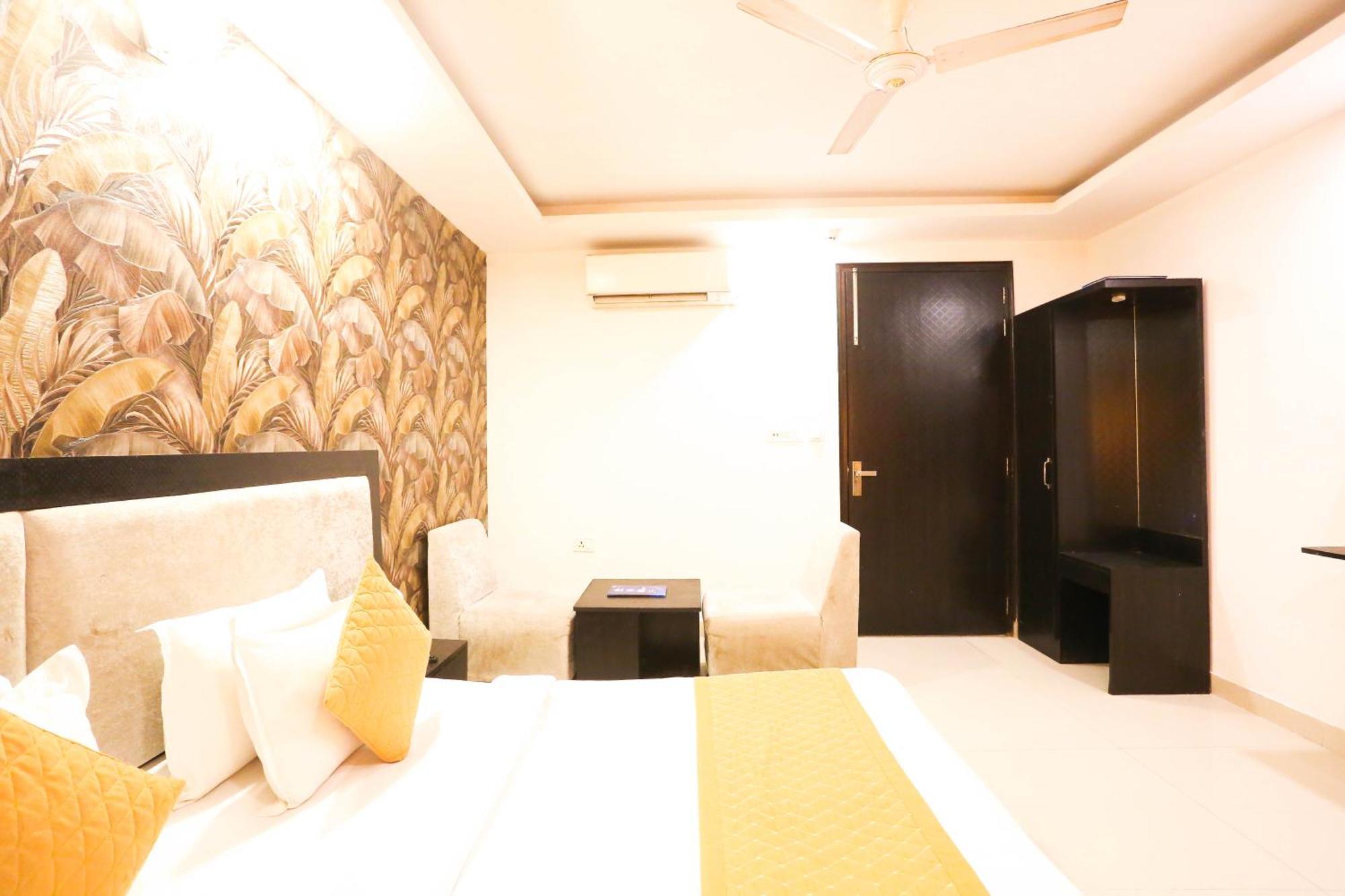 Hotel Aashiyana New Delhi Eksteriør bilde