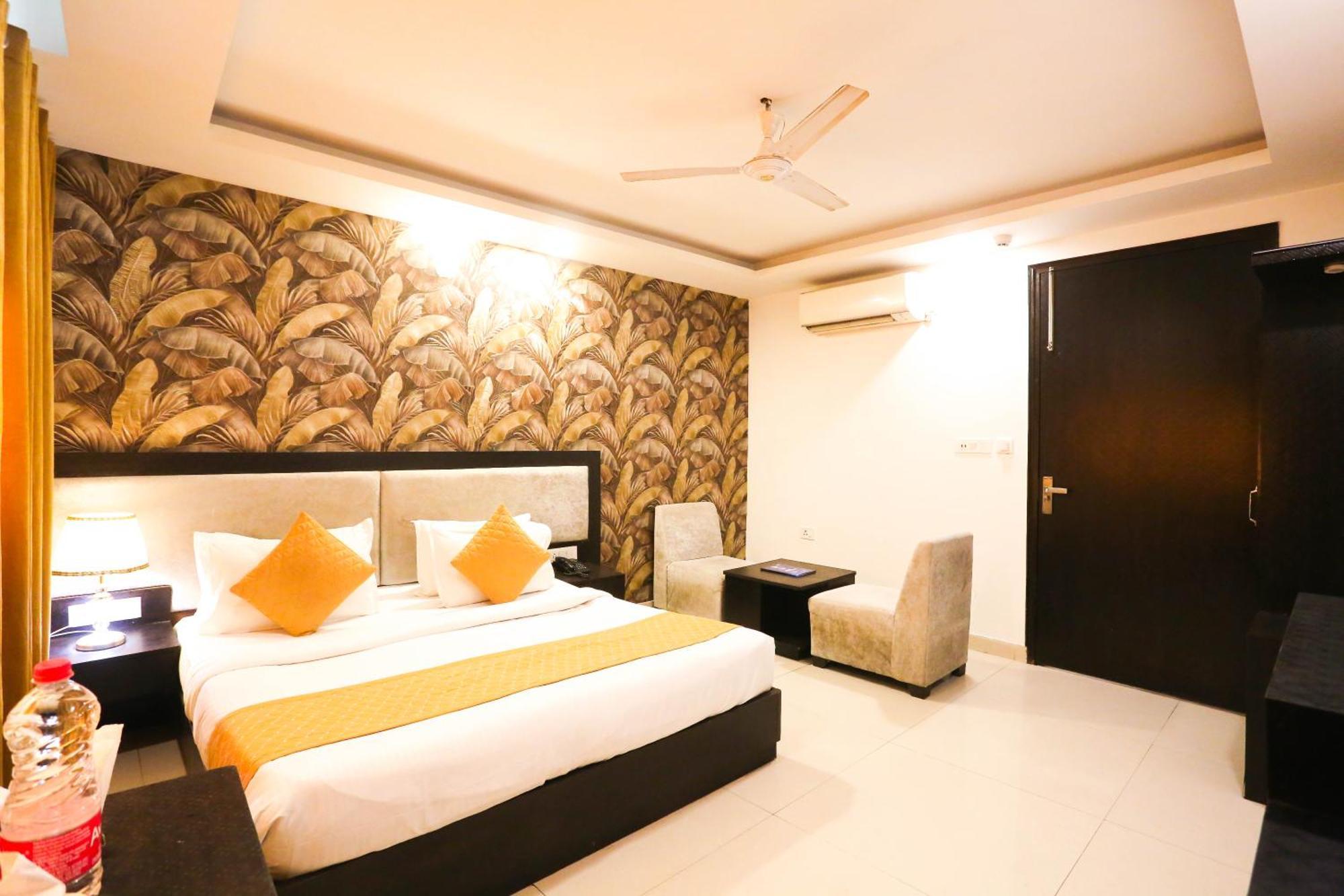 Hotel Aashiyana New Delhi Eksteriør bilde